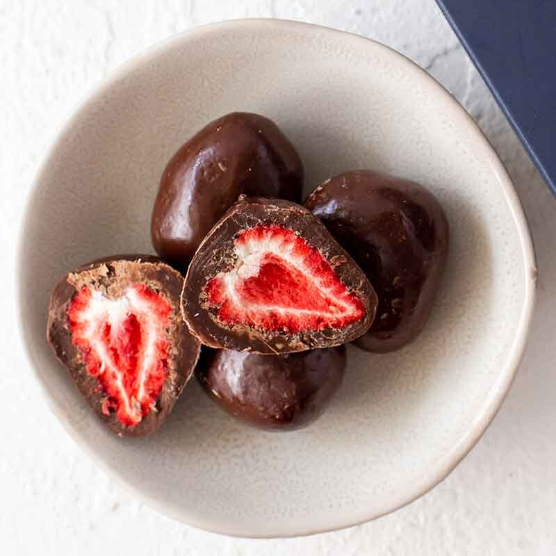 Organic Times Organic Dark Chocolate Strawberries 100g, view 2 of 3